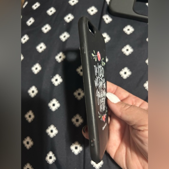 💰2/$10 iPhone 7/8/SE (2020) black rubber cell phone case - Picture 4 of 7